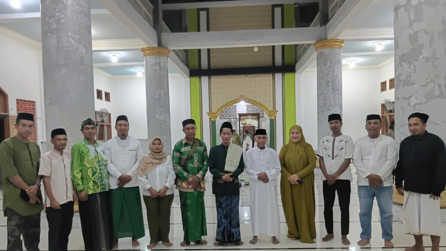 Dakwah dan Aksi Sosial, PCNU Kota Tidore Bagikan Sembako kepada Siswa LP Ma’arif dalam Safari Ramadhan